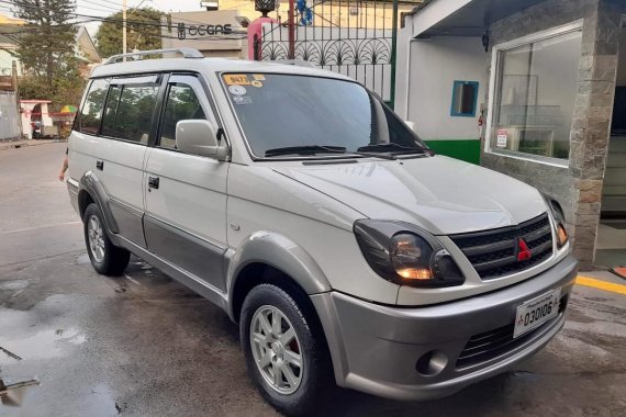Brightsilver Mitsubishi Adventure 2015 for sale in Manila