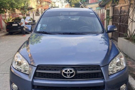 Blue Toyota Rav4 2011 for sale in Automatic