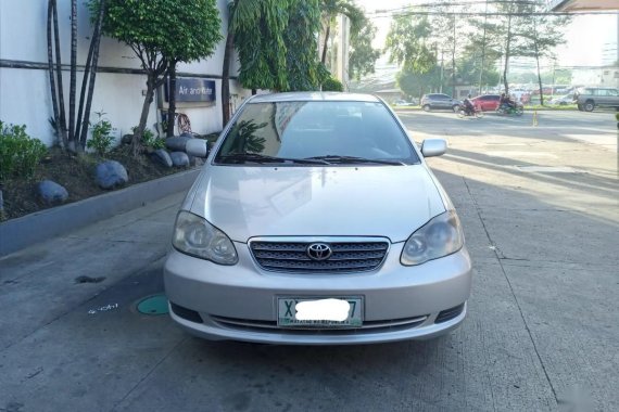 Silver Toyota Corolla altis 2004 for sale in Automatic