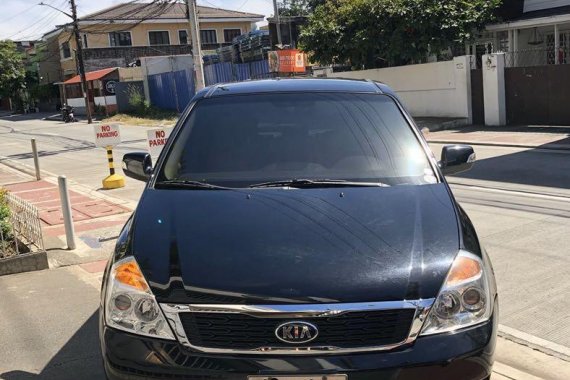 Black Kia Carnival 2015 for sale in Automatic
