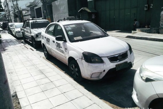 Kia Rio 2010 for sale in Makati 