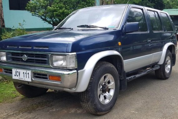 Blue Nissan Terrano 1997 for sale in Manual