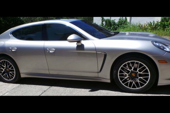 Sell Silver 2010 Porsche Panamera Wagon (Estate) at 19000 in Baguio