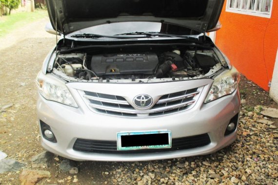 Blue Toyota Corolla altis 2014 for sale in Talisay