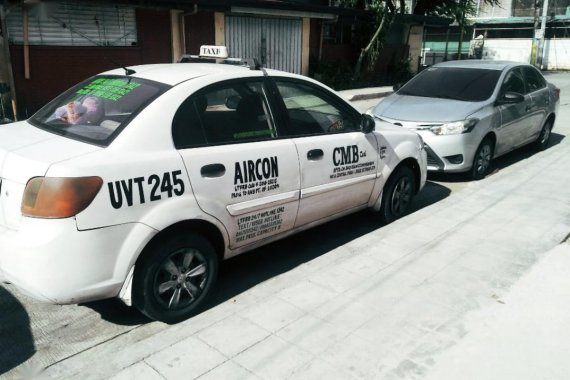 Kia Rio 2010 for sale in Makati 