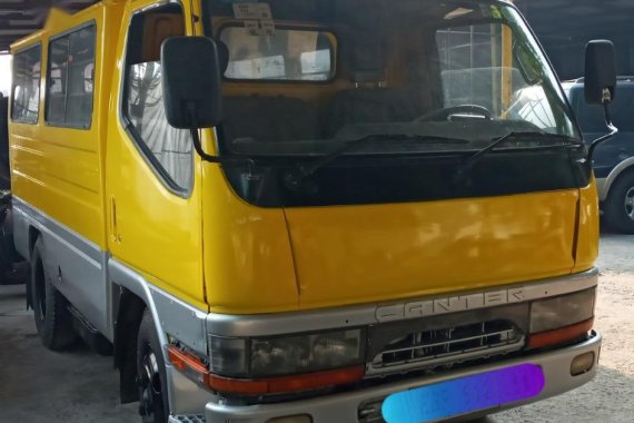 Yellow Mitsubishi Fuso 2015 for sale in Manual