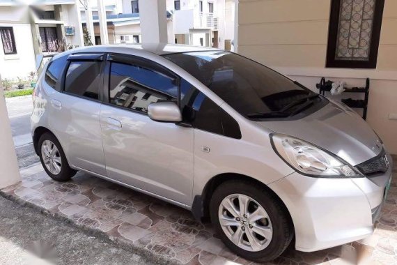 Silver Honda Jazz 2013 for sale in Automatic