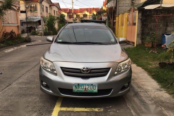 Selling Silver Toyota Corolla 2010 in Manila