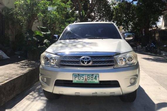 Sell Silver 2011 Toyota Fortuner in Manila