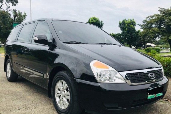 Sell 2011 Kia Carnival in Quezon City