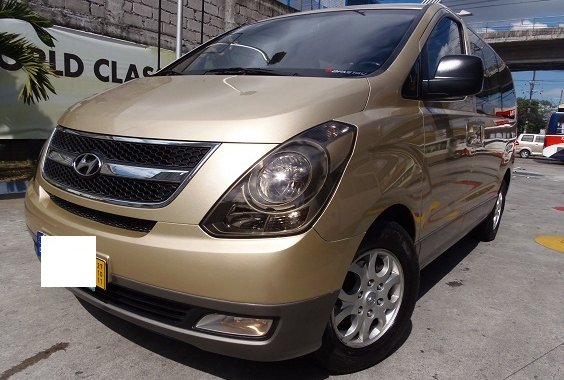 Best buy Top of the Line 2010 Hyundai Grand Starex Gold AT