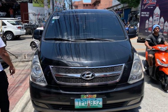 Black Hyundai Grand starex 2012 for sale in Automatic