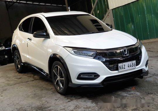 White Honda Hr-V 2018 for sale in Mandaluyong
