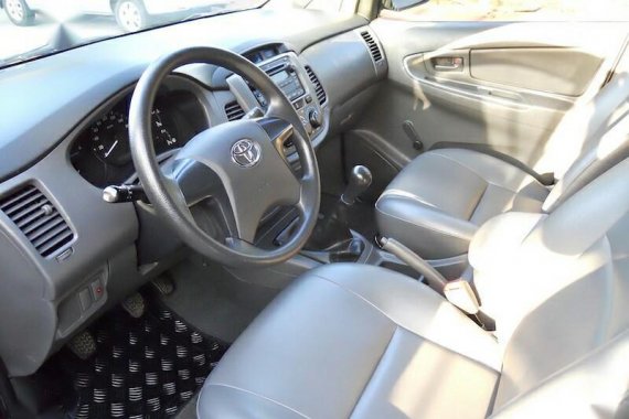 Sell 2014 Toyota Innova in Quezon City