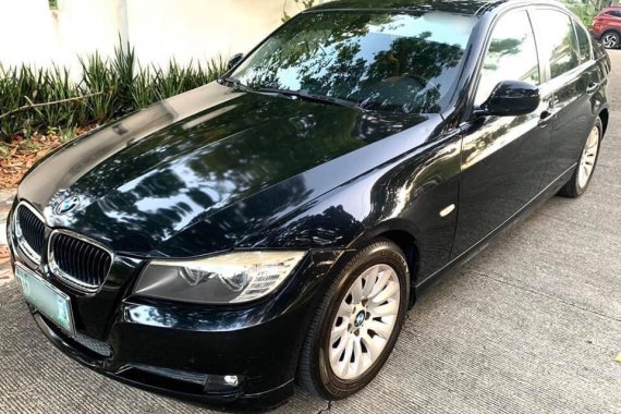 Sell Black 2010 Bmw 318I in San Juan