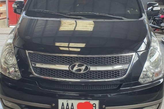 Black Hyundai Starex 2014 for sale in Automatic