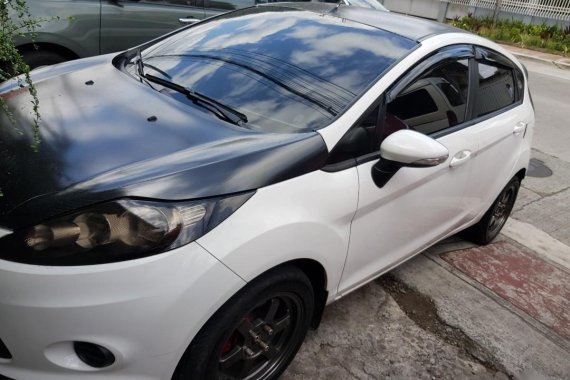 Sell 2013 Ford Fiesta in Quezon City