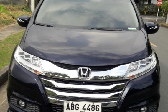 Sell 2015 Honda Odyssey in Manila