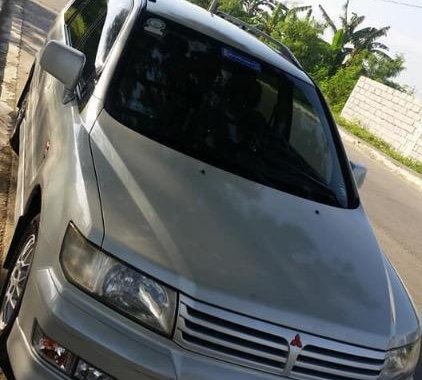 Pearl White Mitsubishi Grandis 2008 for sale in Quezon City