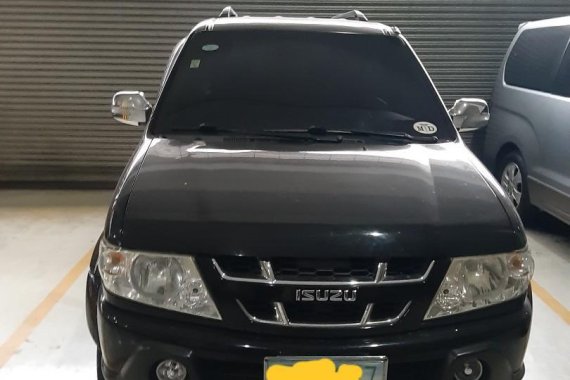 Sell 2005 Isuzu Crosswind in Manila