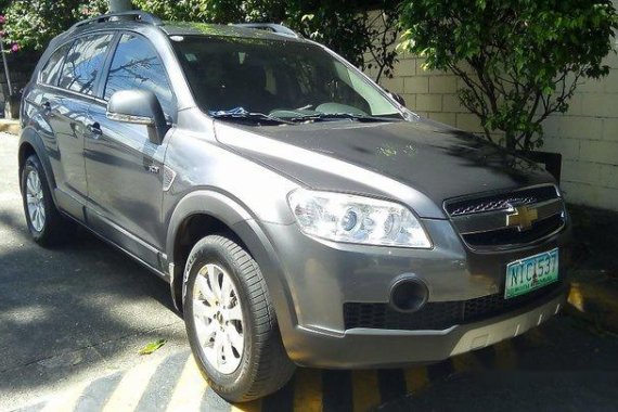 Grey Chevrolet Captiva 2009 Automatic for sale 