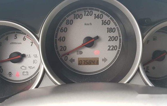 Honda Jazz 2005 at 76000 km for sale 