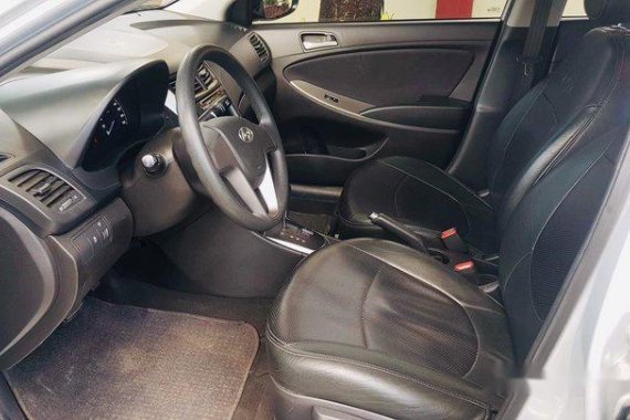 Selling Silver Hyundai Accent 2017 in Pasig