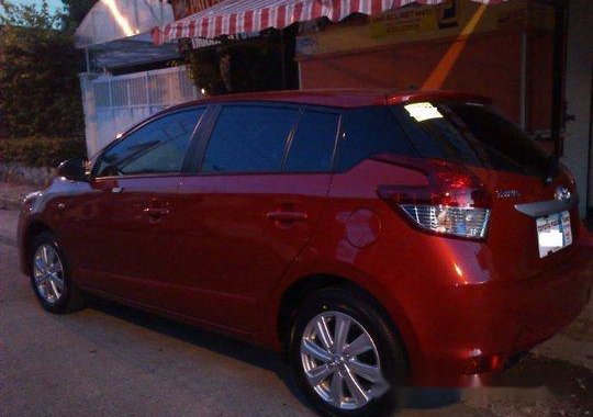 Sell Red 2015 Toyota Yaris at 44000 km