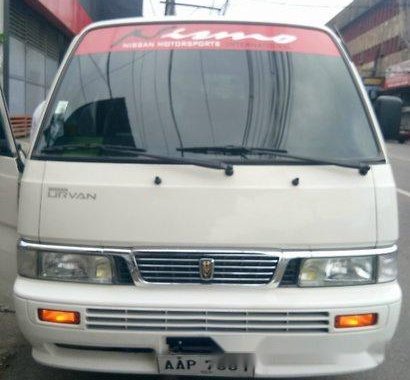 Selling White Nissan Urvan 2014 Manual Diesel 