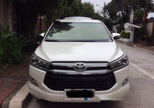 White Toyota Innova 2016 for sale in Quezon City 