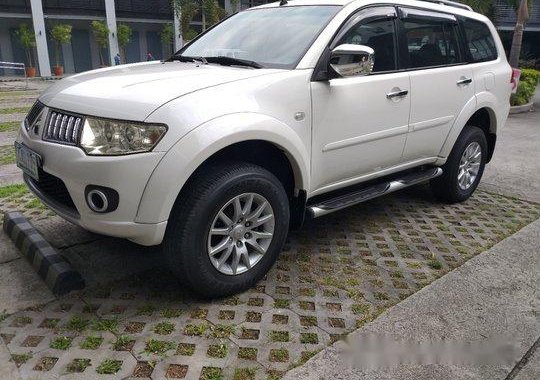 Sell White 2011 Mitsubishi Montero Sport in Pasig