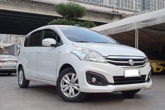 Selling White Suzuki Ertiga 2018 in Makati