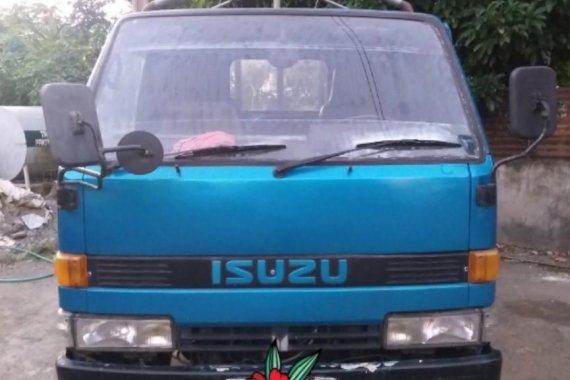 Isuzu Elf 1985 for sale in Manila