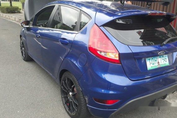 Selling Blue Ford Fiesta 2012 Automatic Gasoline 