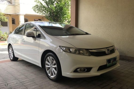 Selling White Honda Civic 2012 in Manila