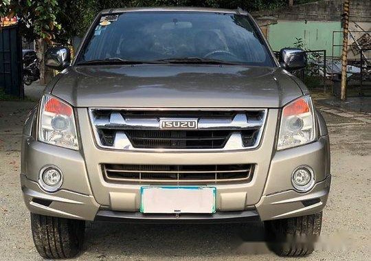 Sell Silver 2012 Isuzu D-Max in Taytay 