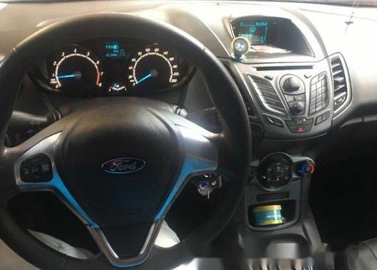 Blue Ford Fiesta 2014 at 47000 km for sale 