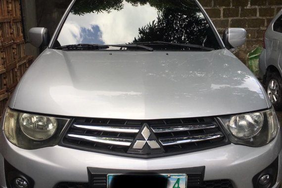 Selling Silver Mitsubishi Strada 2010 in Pulilan