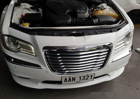 Selling White Chrysler 300c 2014 Automatic Gasoline 