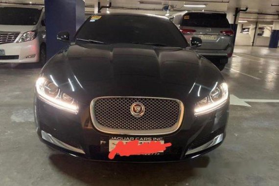 Black Jaguar Xf 2015 Automatic for sale 