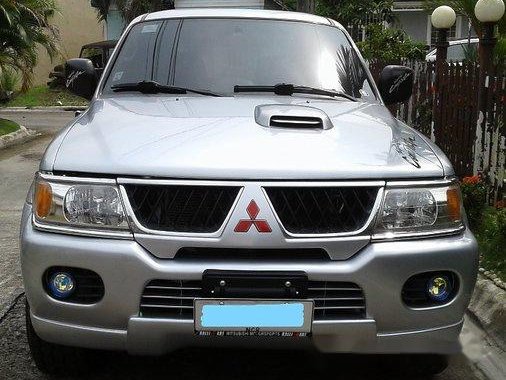 Selling Silver Mitsubishi Montero Sport 2005 at 100000 km