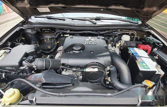 Selling Brown Mitsubishi Montero Sport 2013 Automatic Diesel 