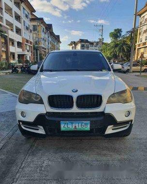 White Bmw X5 2009 at 61000 km for sale 