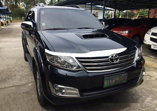 Sell Black 2012 Toyota Fortuner in Parañaque