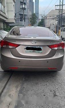 Sell Grey 2013 Hyundai Elantra at 54000 km 