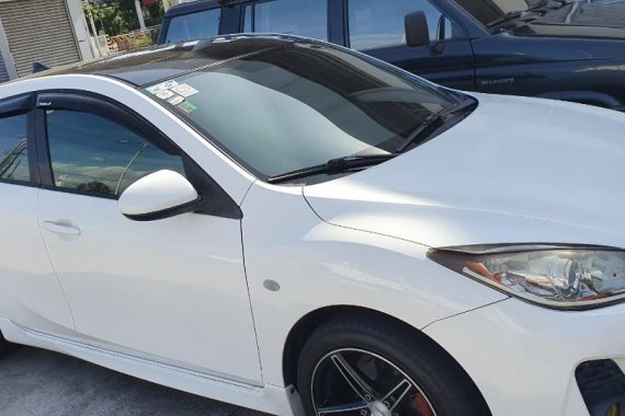 Pearl White Mazda 3 2012 for sale in Manila