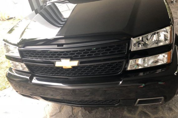 Selling Chevrolet Silverado 2003 in Makati