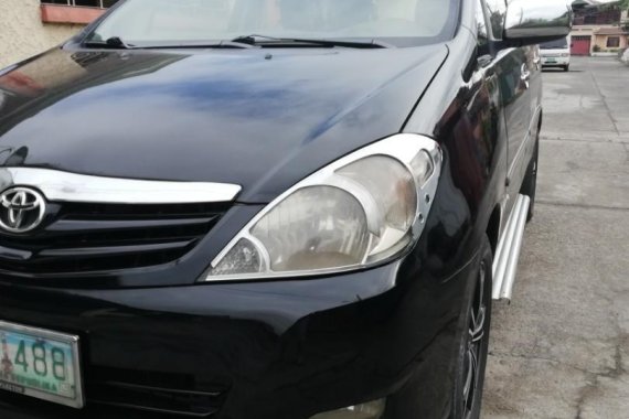 Sell 2010 Toyota Innova in San Pedro