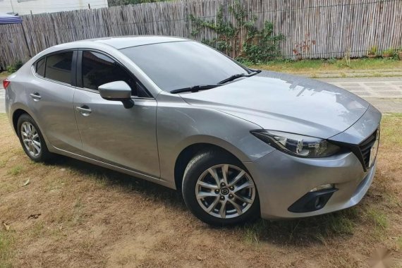 Sell 2014 Mazda 3 in Malolos