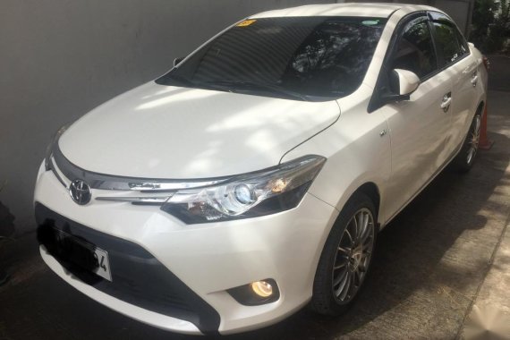 Pearl White Toyota Vios 2013 for sale in Automatic